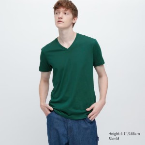 Men's Uniqlo Dry Colour V Neck Short Sleeved T Shirts Dark Green | HVTZ-92830