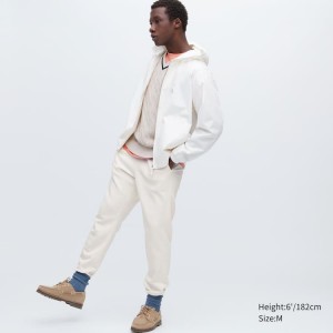 Men's Uniqlo Joggers Trousers White | EPTF-94586