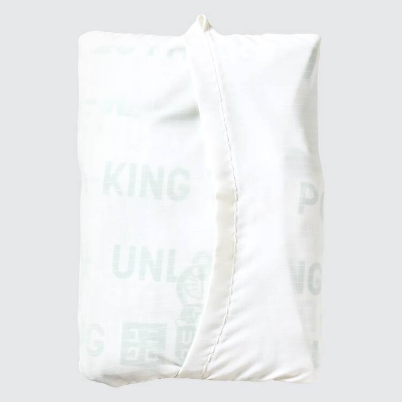 Men's Uniqlo Doraemon Ut Recycled Pocketable Bags White | XNVE-24187