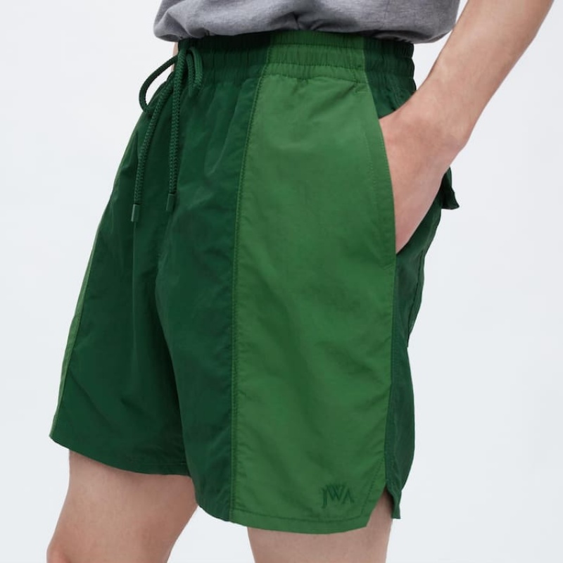 Men's Uniqlo Jw Anderson Colour Block Active Utility Shorts Green | XUWI-81345