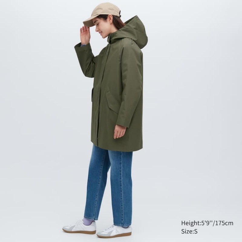 Women's Uniqlo Blocktech Half Coats Olive | DUTJ-13598