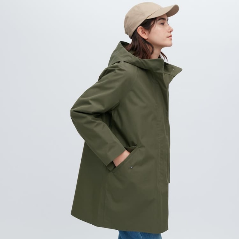 Women's Uniqlo Blocktech Half Coats Olive | DUTJ-13598