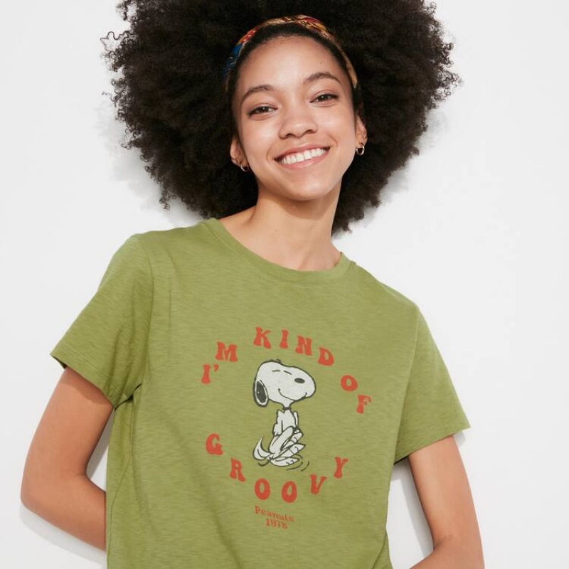 Women's Uniqlo Love Sunshine & Peanuts Ut Graphic T Shirts Green | LJBQ-46509